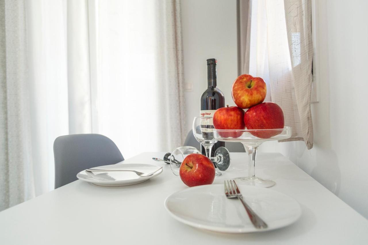 Apartament Nikogroup Plaza Polychrono Zewnętrze zdjęcie