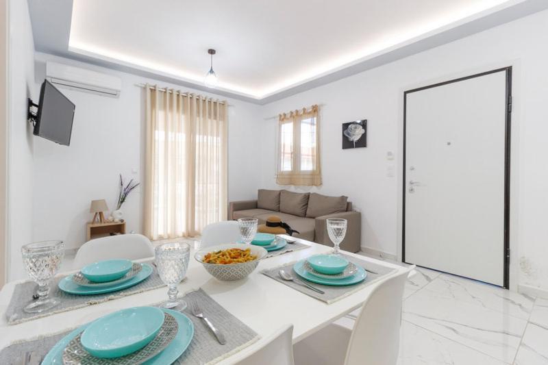Apartament Nikogroup Plaza Polychrono Zewnętrze zdjęcie